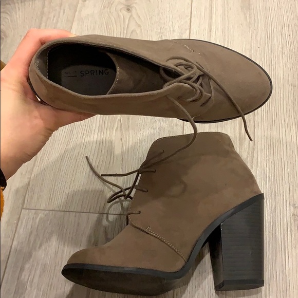 CALL IT SPRING Gray anke boots (high heel) 8.5 US - Picture 2 of 7